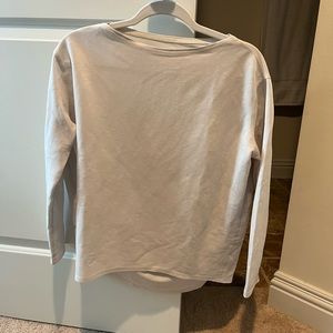 lululemon back in action long slv size 4